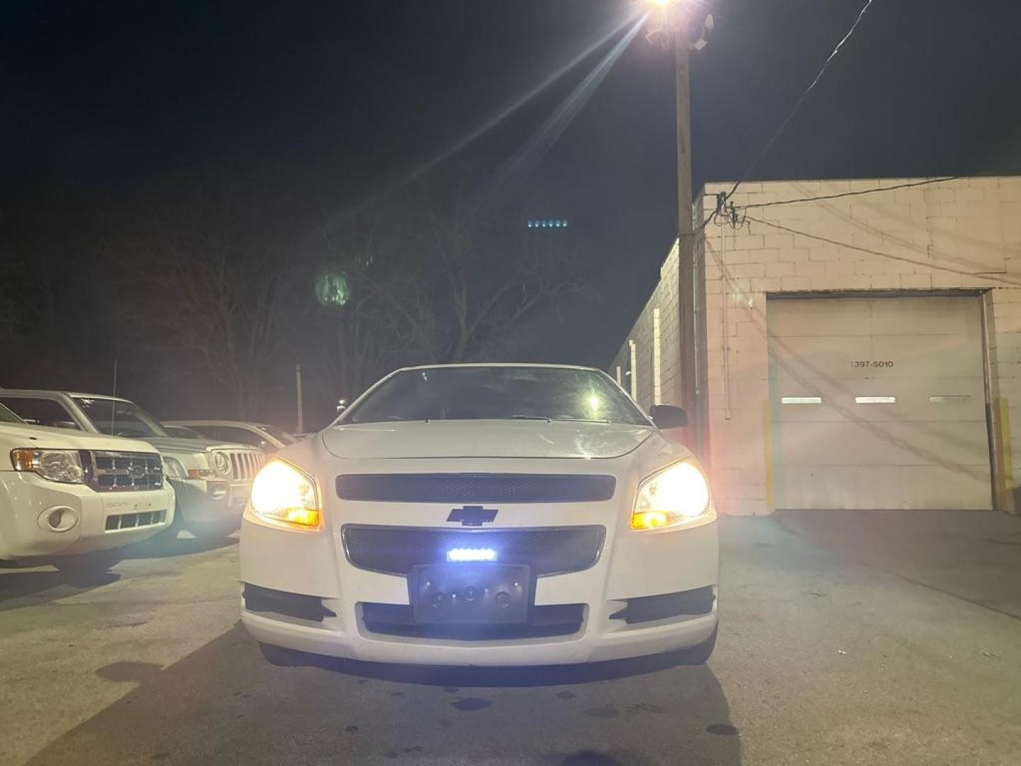 2010 WHITE CHEVROLET MALIBU LS (1G1ZB5EB4A4) with an 2.4L engine, Automatic transmission, located at 1708 Broadway, Rockford, IL, 61104, (815) 397-5010, 42.252522, -89.069359 - Photo#0