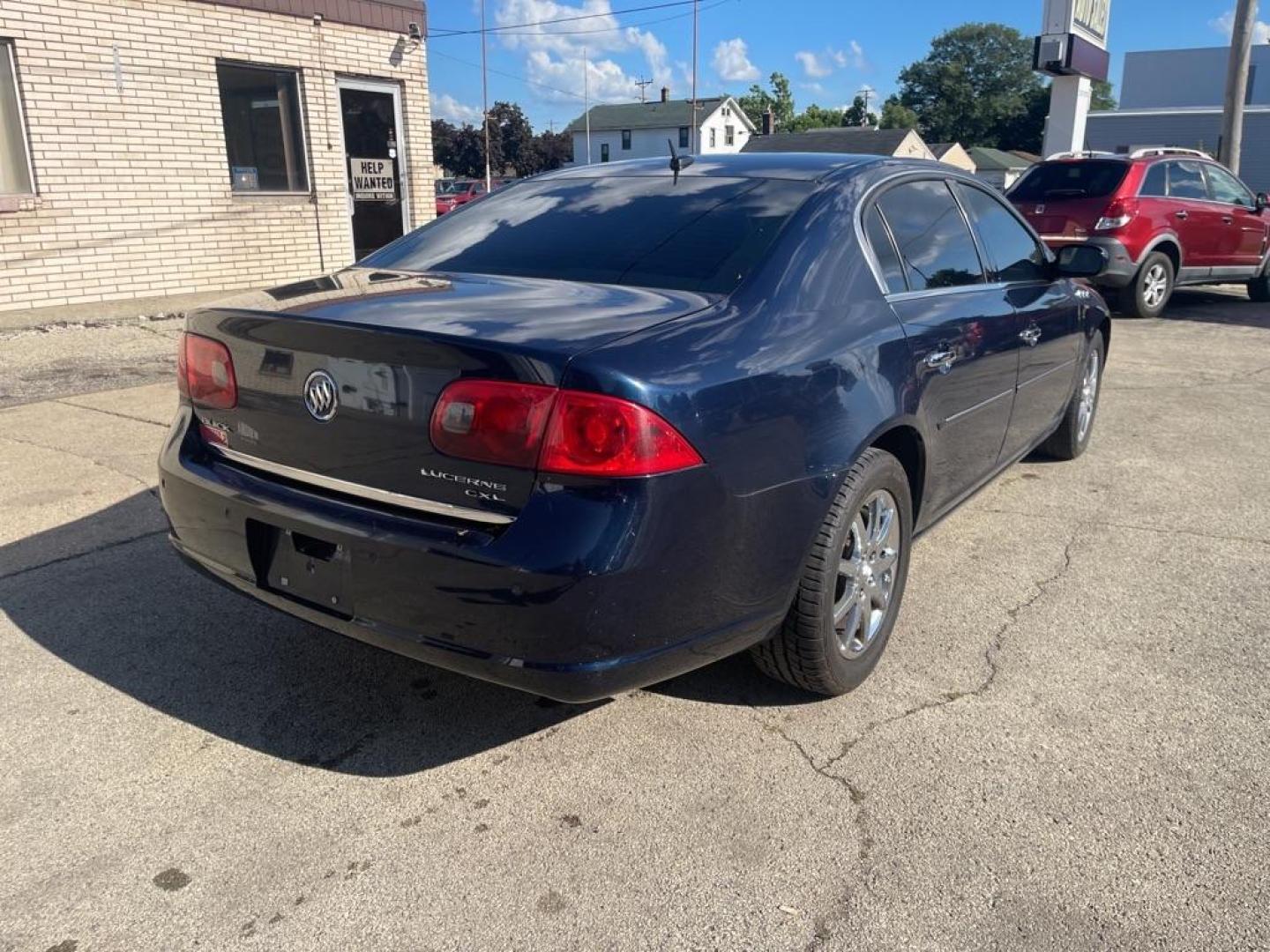 2008 BLUE BUICK LUCERNE CXL (1G4HD572X8U) with an 3.8L engine, Automatic transmission, located at 1708 Broadway, Rockford, IL, 61104, (815) 397-5010, 42.252522, -89.069359 - Photo#2