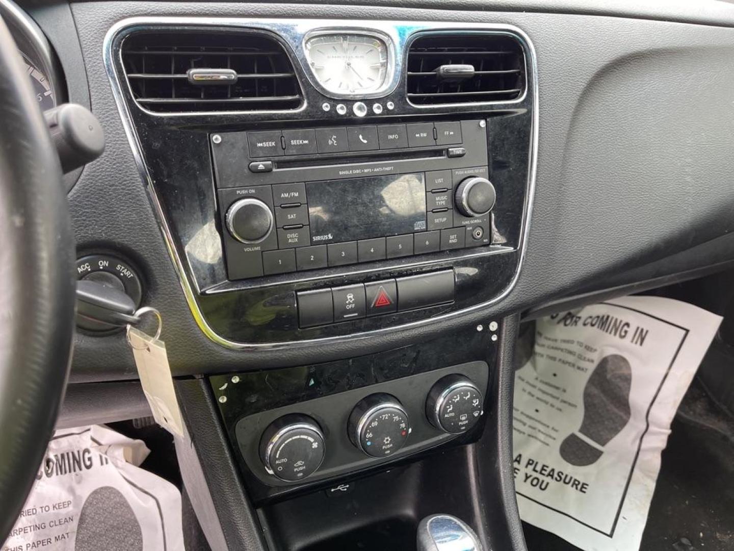 2012 BLACK CHRYSLER 200 TOURING (1C3CCBBBXCN) with an 2.4L engine, Automatic transmission, located at 1708 Broadway, Rockford, IL, 61104, (815) 397-5010, 42.252522, -89.069359 - Photo#6