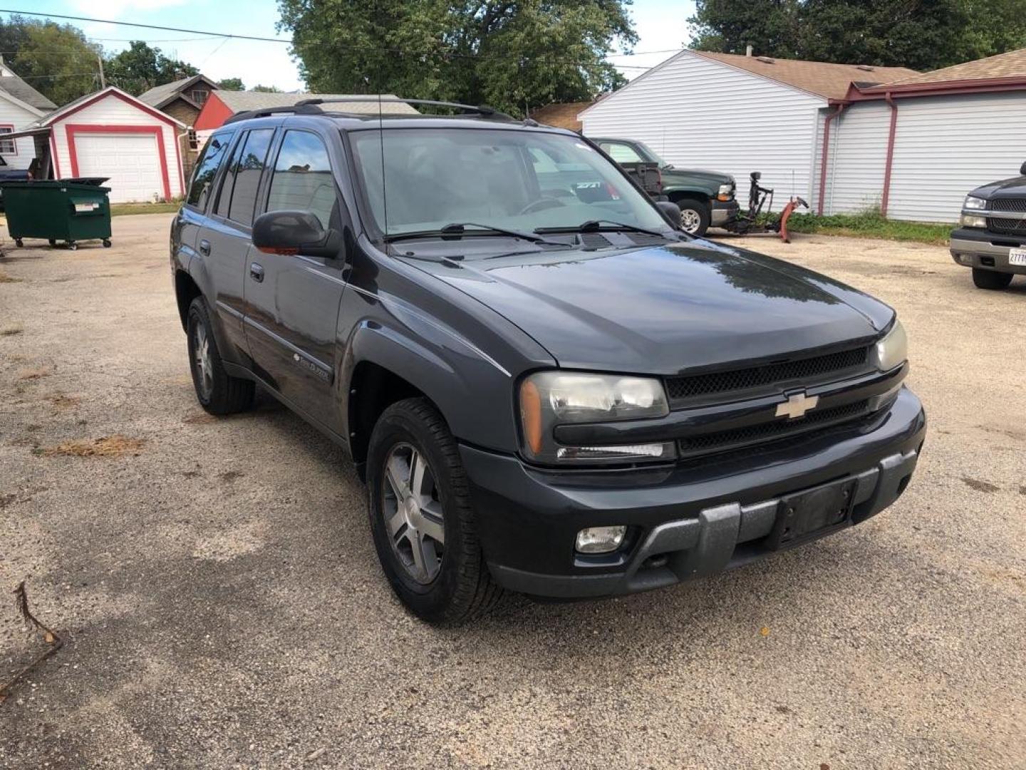 2004 GRAY CHEVROLET TRAILBLAZER LS (1GNDT13S942) with an 4.2L engine, Automatic transmission, located at 1708 Broadway, Rockford, IL, 61104, (815) 397-5010, 42.252522, -89.069359 - Photo#1