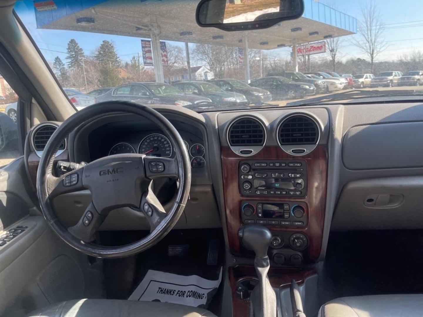 2003 WHITE GMC ENVOY XL (1GKET16S436) with an 4.2L engine, Automatic transmission, located at 1708 Broadway, Rockford, IL, 61104, (815) 397-5010, 42.252522, -89.069359 - Photo#5