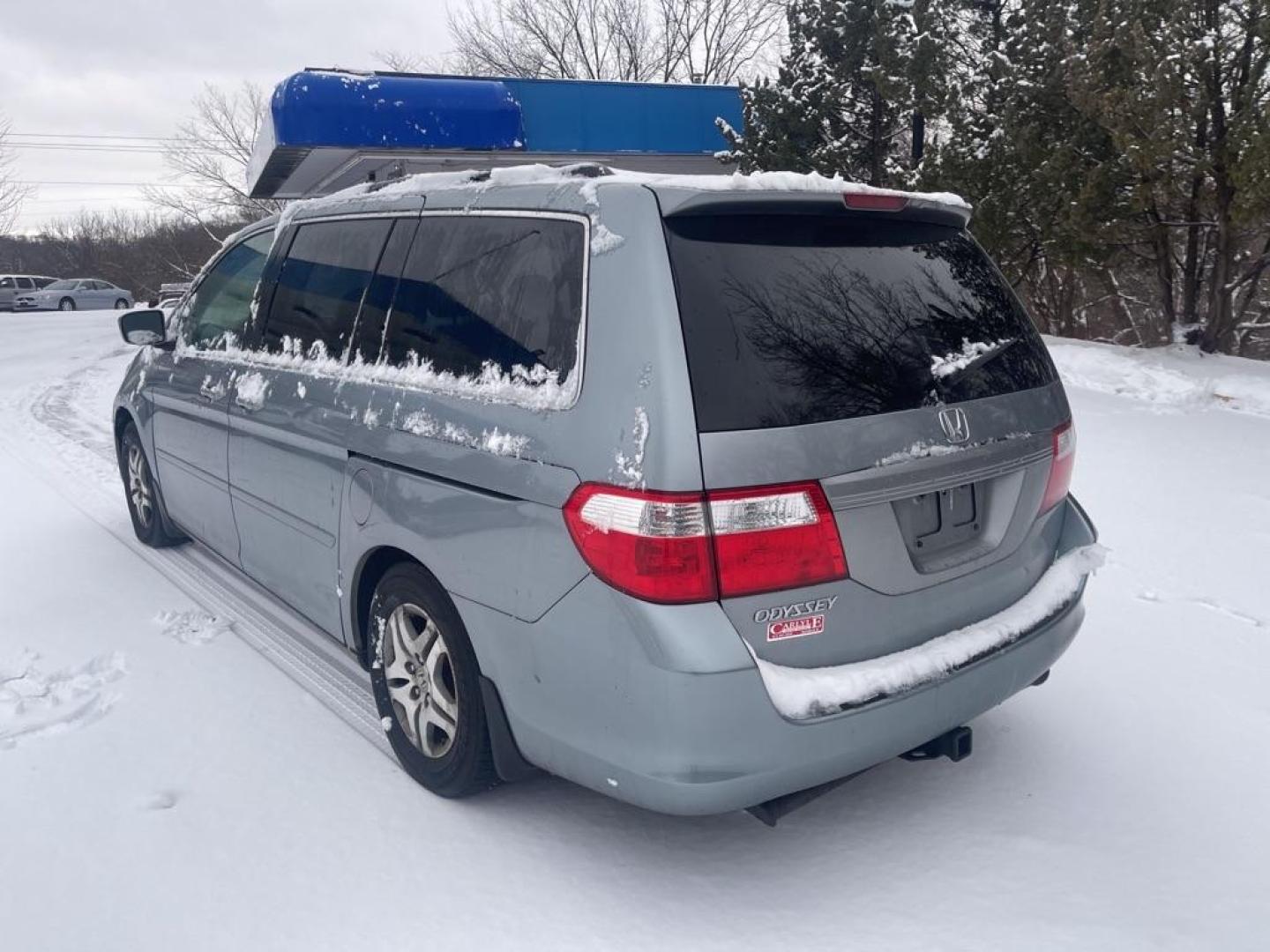 2007 BLUE HONDA ODYSSEY EX (5FNRL38407B) with an 3.5L engine, Automatic transmission, located at 1708 Broadway, Rockford, IL, 61104, (815) 397-5010, 42.252522, -89.069359 - Photo#3