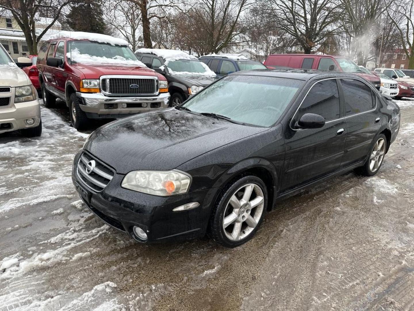 2003 BLACK NISSAN MAXIMA GLE (JN1DA31A53T) with an 3.5L engine, Automatic transmission, located at 1708 Broadway, Rockford, IL, 61104, (815) 397-5010, 42.252522, -89.069359 - Photo#0