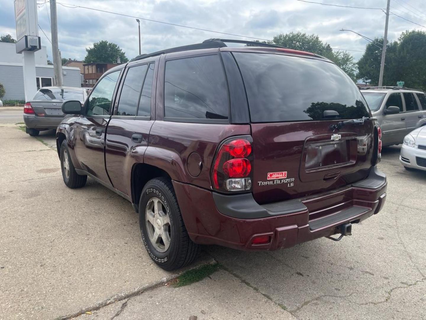 2006 PUPRLE CHEVROLET TRAILBLAZER LS (1GNDT13SX62) with an 4.2L engine, Automatic transmission, located at 1708 Broadway, Rockford, IL, 61104, (815) 397-5010, 42.252522, -89.069359 - Photo#3