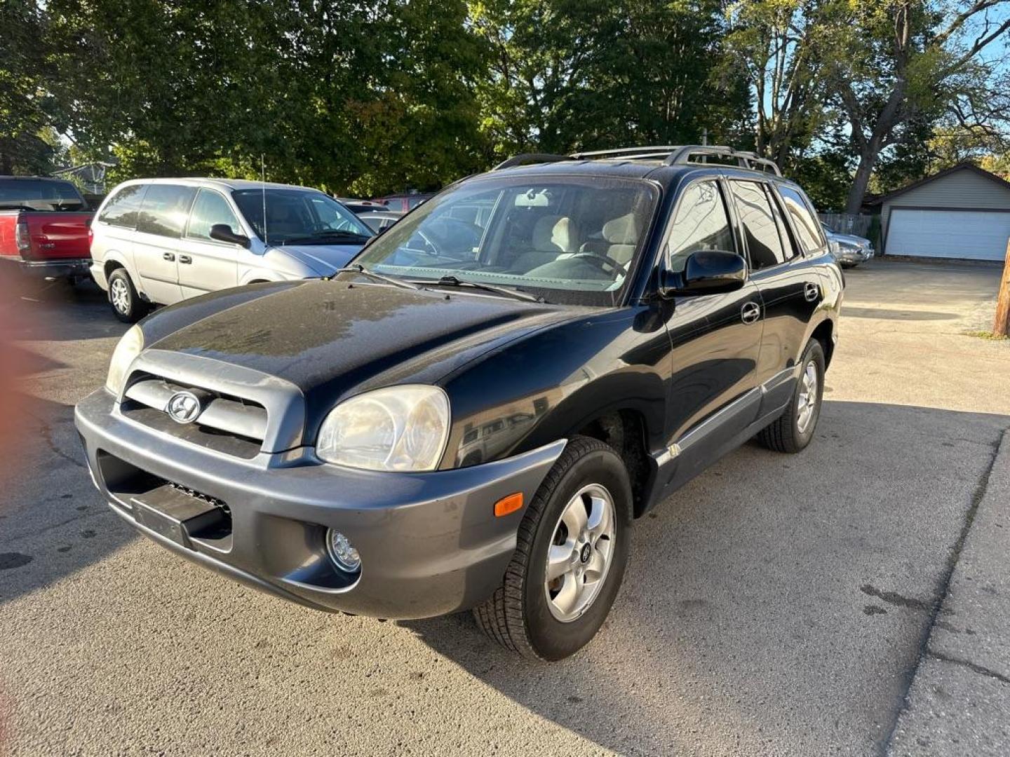 2006 BLACK HYUNDAI SANTA FE GLS (KM8SC73D36U) with an 2.7L engine, Automatic transmission, located at 1708 Broadway, Rockford, IL, 61104, (815) 397-5010, 42.252522, -89.069359 - Photo#0