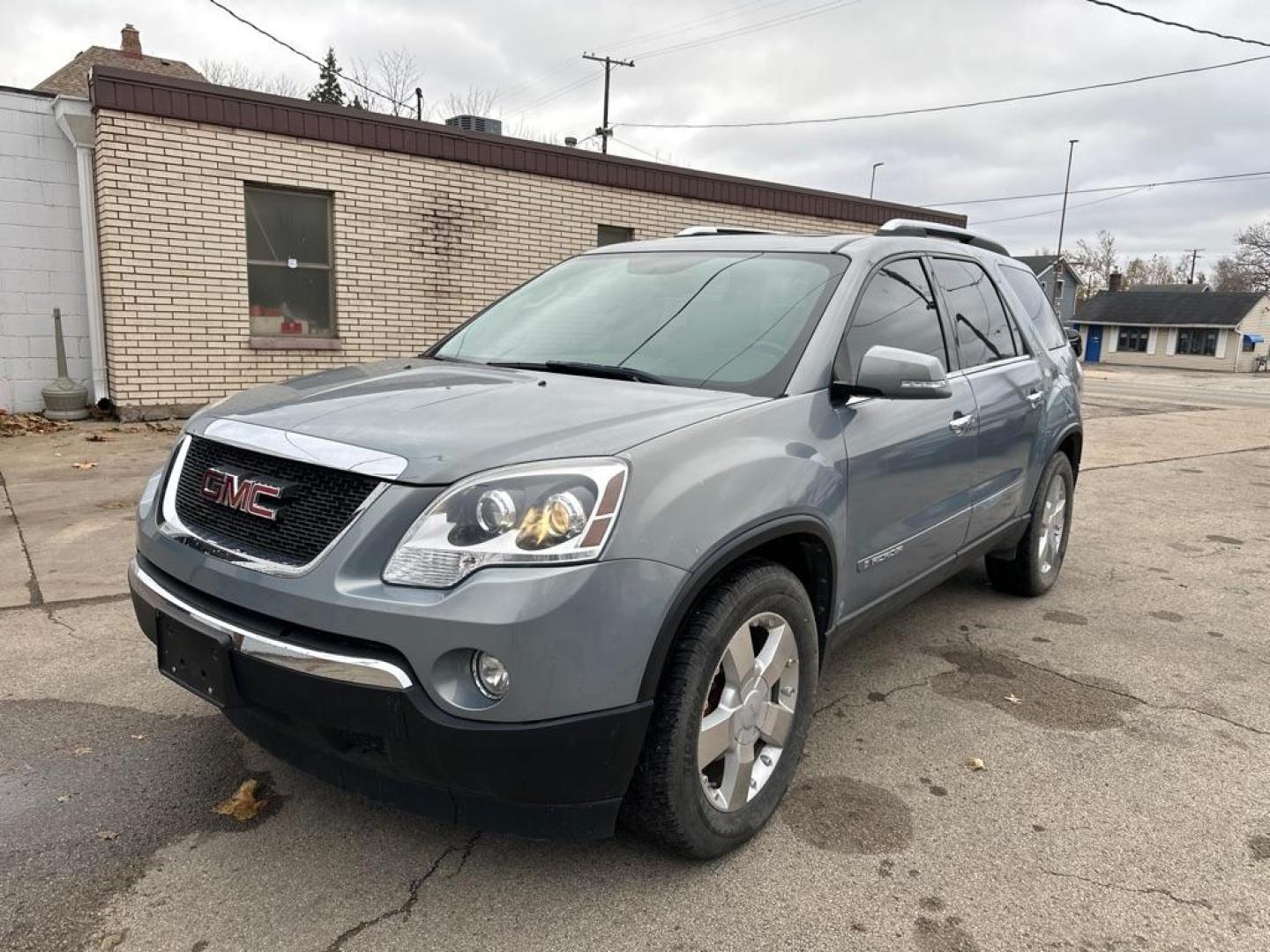 2008 BLUE GMC ACADIA SLT-2 (1GKEV33788J) with an 3.6L engine, Automatic transmission, located at 1708 Broadway, Rockford, IL, 61104, (815) 397-5010, 42.252522, -89.069359 - Photo#0