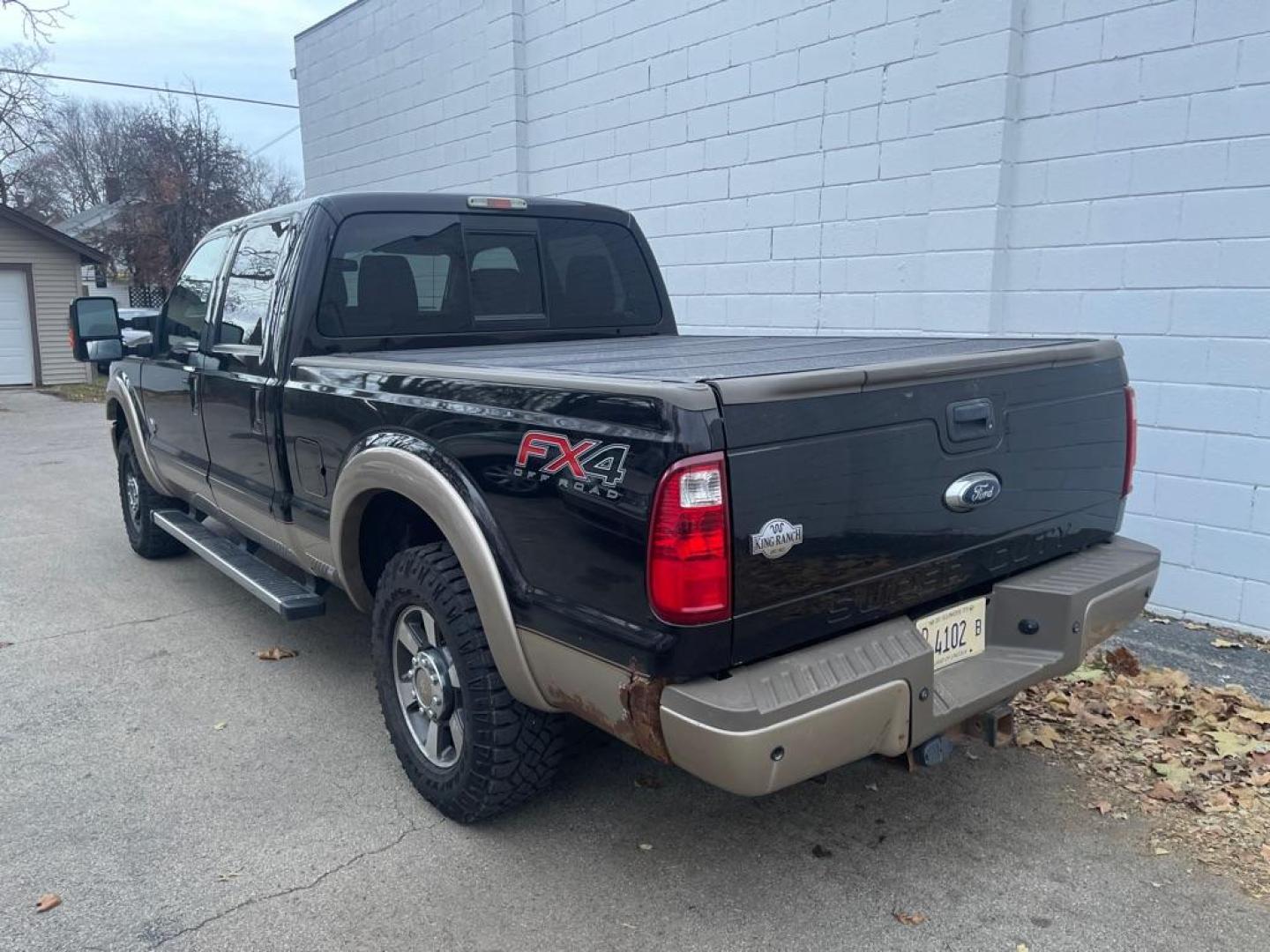 2013 BLACK FORD F250 SUPER DUTY (1FT7W2BTXDE) with an 6.7L engine, Automatic transmission, located at 1708 Broadway, Rockford, IL, 61104, (815) 397-5010, 42.252522, -89.069359 - Photo#3