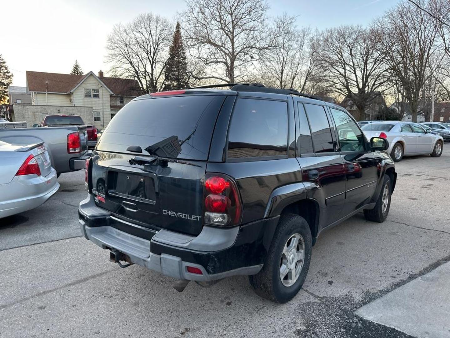 2003 BLACK CHEVROLET TRAILBLAZER (1GNDT13S032) with an 4.2L engine, Automatic transmission, located at 1708 Broadway, Rockford, IL, 61104, (815) 397-5010, 42.252522, -89.069359 - Photo#3