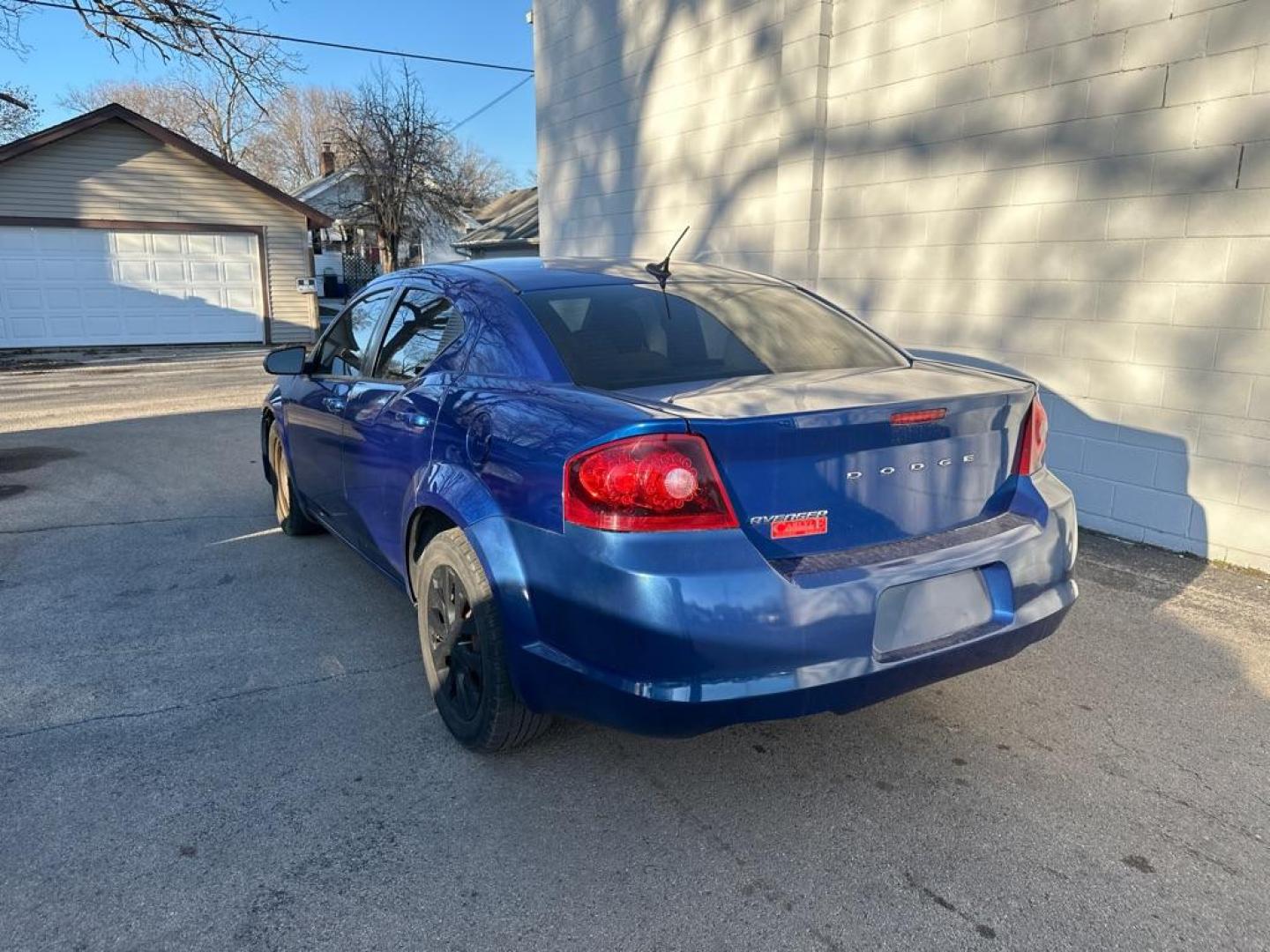 2012 BLUE DODGE AVENGER SE (1C3CDZAB1CN) with an 2.4L engine, Automatic transmission, located at 1708 Broadway, Rockford, IL, 61104, (815) 397-5010, 42.252522, -89.069359 - Photo#1