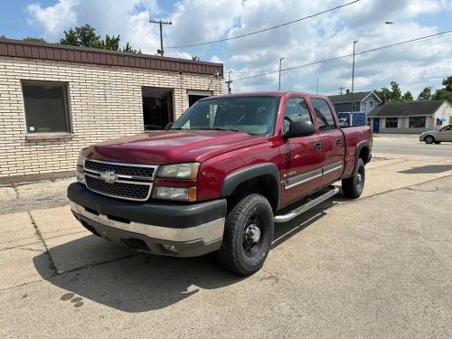 2005 CHEVROLET SILVERADO 2500 4DR