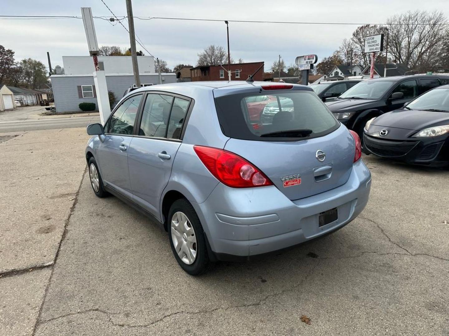 2008 SILVER NISSAN VERSA S (3N1BC13E38L) with an 1.8L engine, Continuously Variable transmission, located at 1708 Broadway, Rockford, IL, 61104, (815) 397-5010, 42.252522, -89.069359 - Photo#6