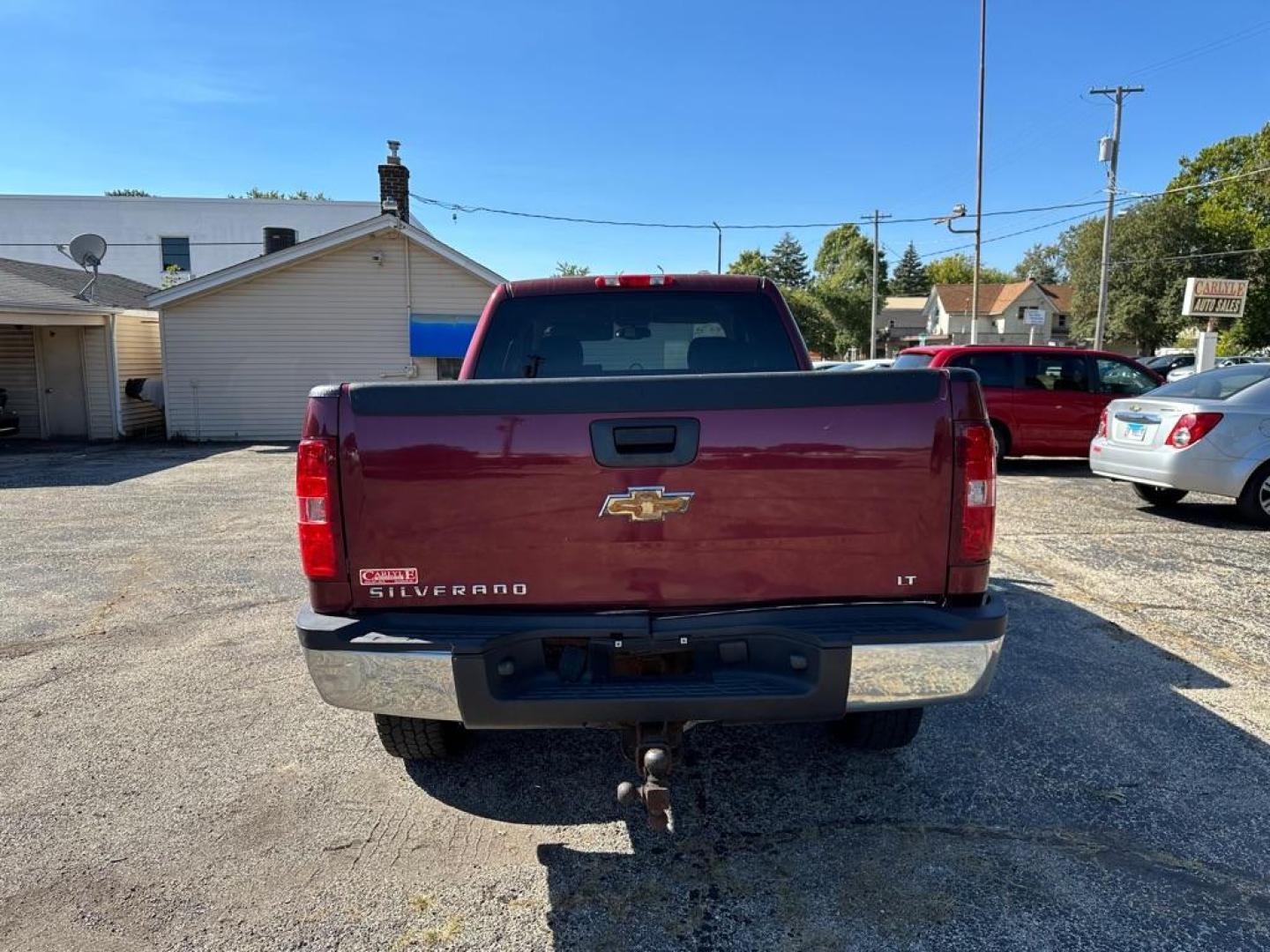 2008 MAROON CHEVROLET SILVERADO 2500 HEAVY DUTY (1GCHK23608F) with an 6.6L engine, Automatic transmission, located at 1708 Broadway, Rockford, IL, 61104, (815) 397-5010, 42.252522, -89.069359 - Photo#5