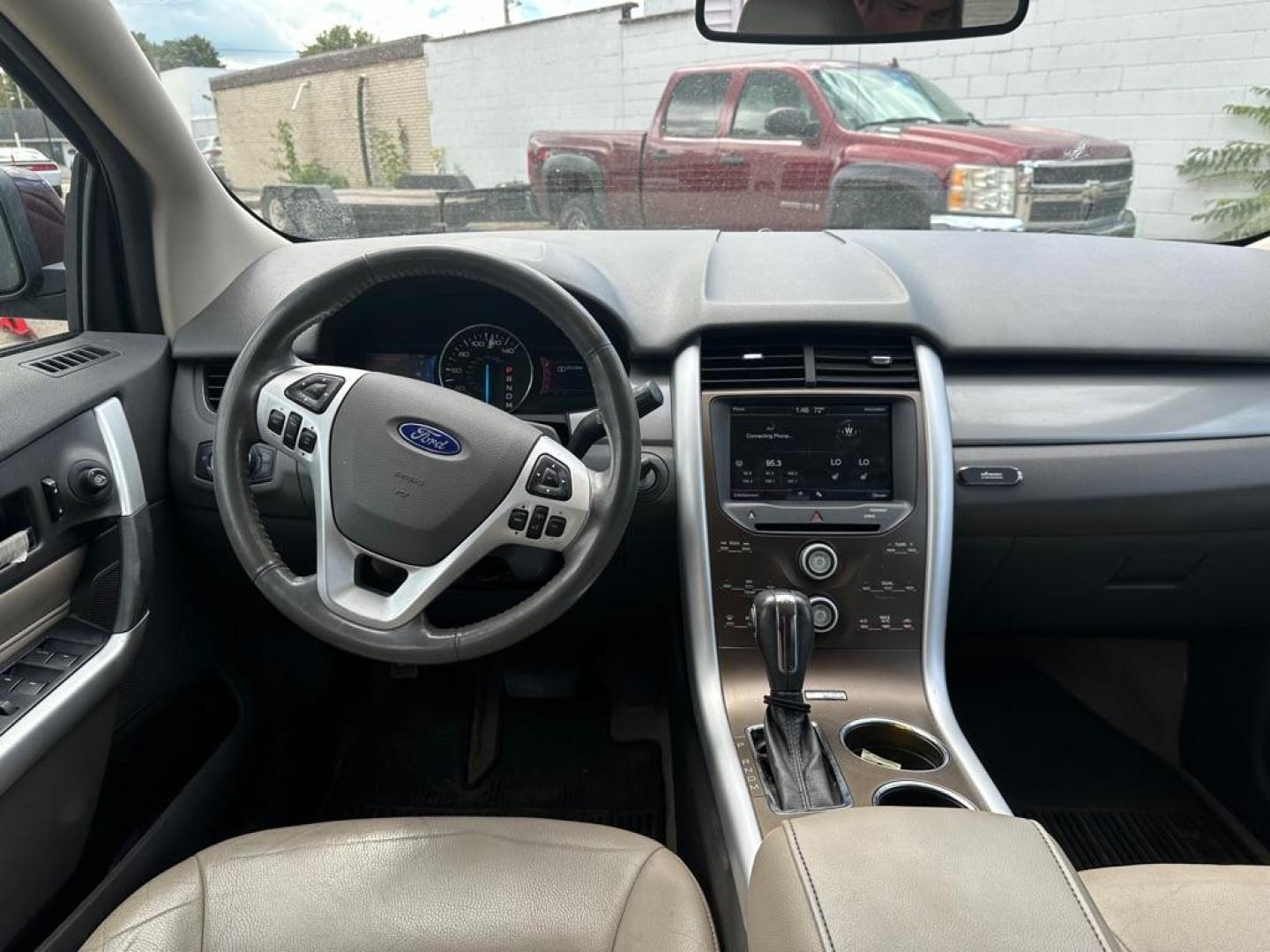 2011 MAROON FORD EDGE SEL (2FMDK4JC5BB) with an 3.5L engine, Automatic transmission, located at 1708 Broadway, Rockford, IL, 61104, (815) 397-5010, 42.252522, -89.069359 - Photo#8