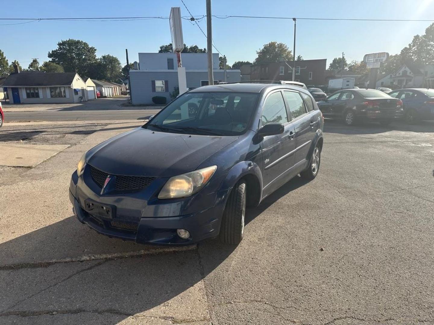 2004 BLUE PONTIAC VIBE (5Y2SL62834Z) with an 1.8L engine, Automatic transmission, located at 1708 Broadway, Rockford, IL, 61104, (815) 397-5010, 42.252522, -89.069359 - Photo#0