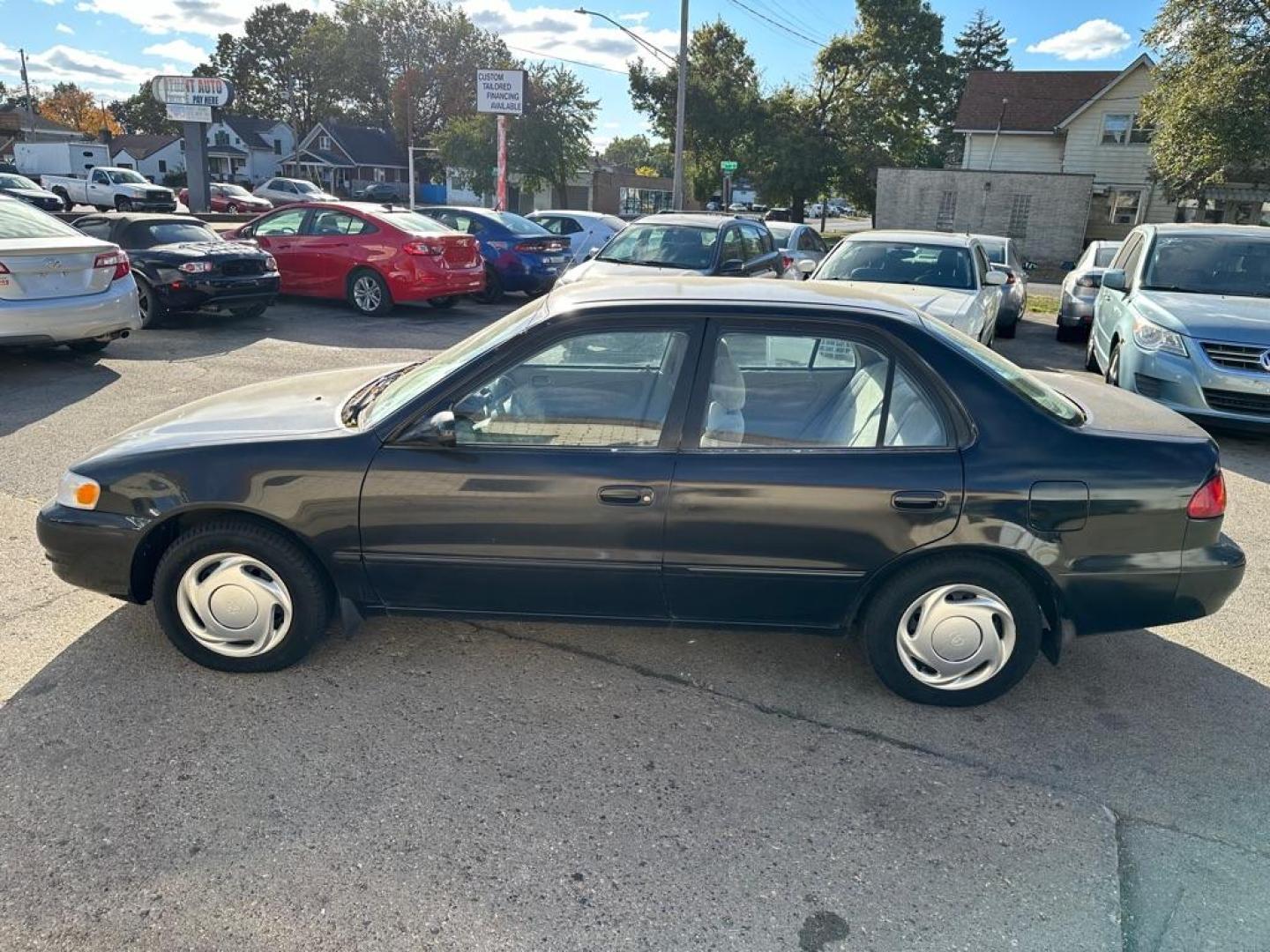 1998 BLACK TOYOTA COROLLA VE (1NXBR18E4WZ) with an 1.8L engine, Automatic transmission, located at 1708 Broadway, Rockford, IL, 61104, (815) 397-5010, 42.252522, -89.069359 - Photo#1