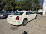 2005 WHITE CHRYSLER 300 TOURING (2C3JA53G25H) with an 3.5L engine, Automatic transmission, located at 1708 Broadway, Rockford, IL, 61104, (815) 397-5010, 42.252522, -89.069359 - Photo#3