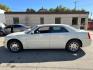 2005 WHITE CHRYSLER 300 TOURING (2C3JA53G25H) with an 3.5L engine, Automatic transmission, located at 1708 Broadway, Rockford, IL, 61104, (815) 397-5010, 42.252522, -89.069359 - Photo#6