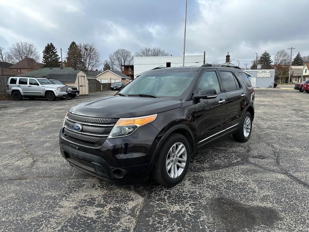 photo of 2013 FORD EXPLORER XLT