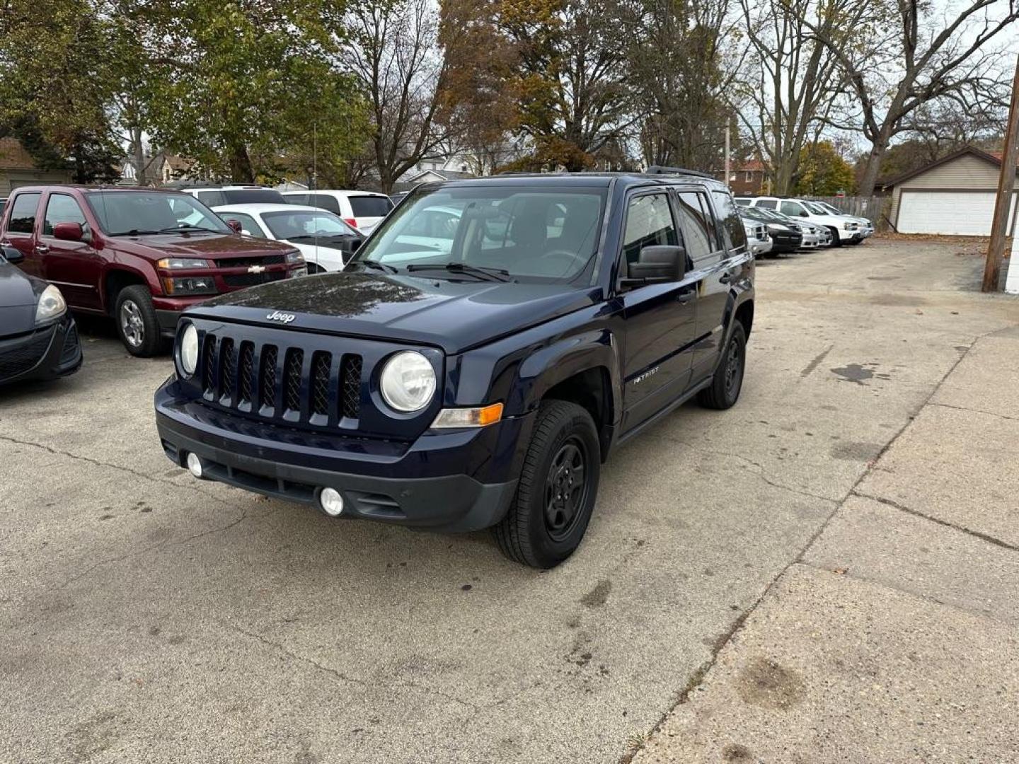 2014 BLUE JEEP PATRIOT SPORT (1C4NJPBB6ED) with an 2.4L engine, Continuously Variable transmission, located at 1708 Broadway, Rockford, IL, 61104, (815) 397-5010, 42.252522, -89.069359 - Photo#0