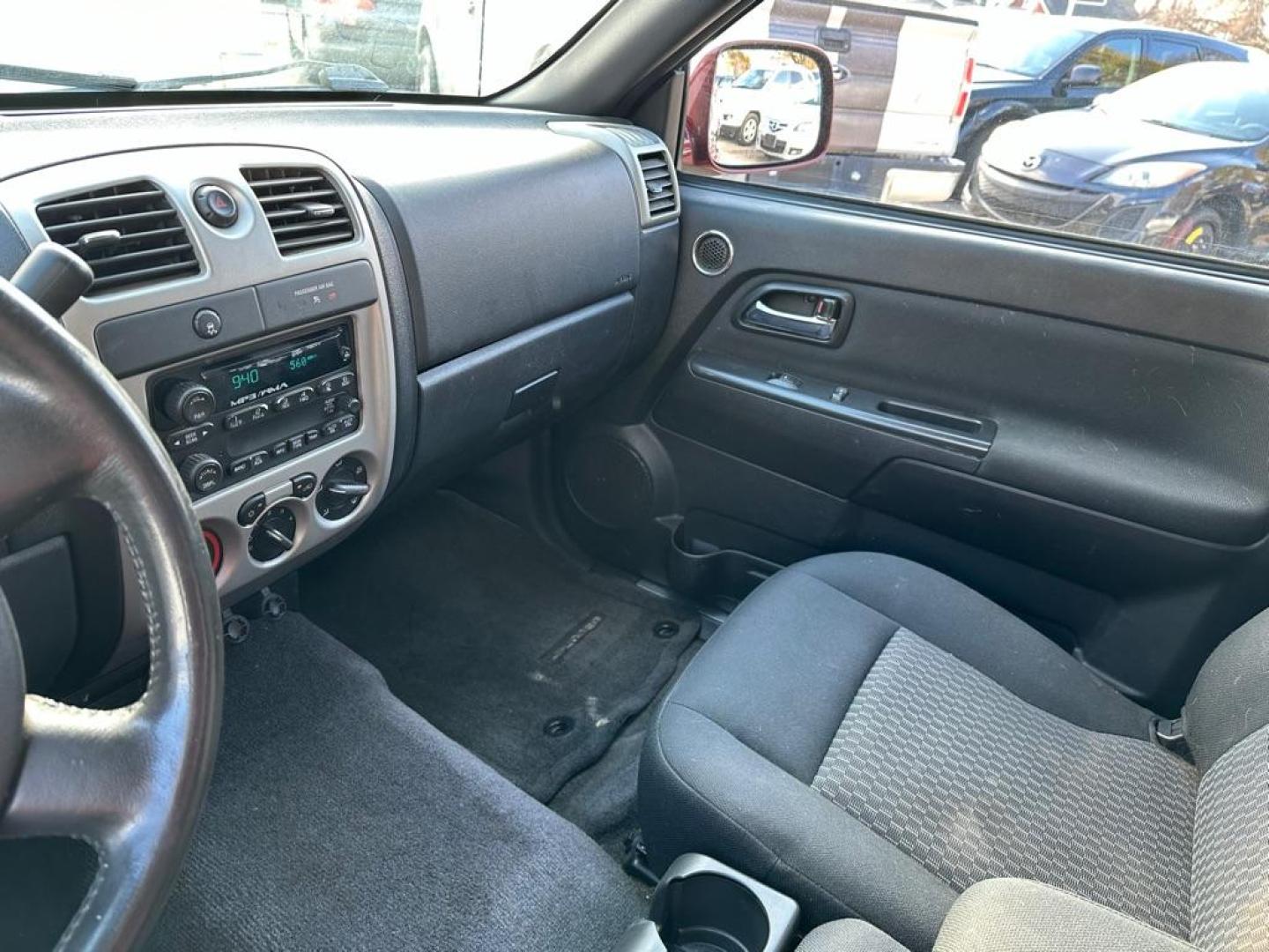 2009 RED CHEVROLET COLORADO (1GCCS13E298) with an 3.7L engine, Automatic transmission, located at 1708 Broadway, Rockford, IL, 61104, (815) 397-5010, 42.252522, -89.069359 - Photo#12