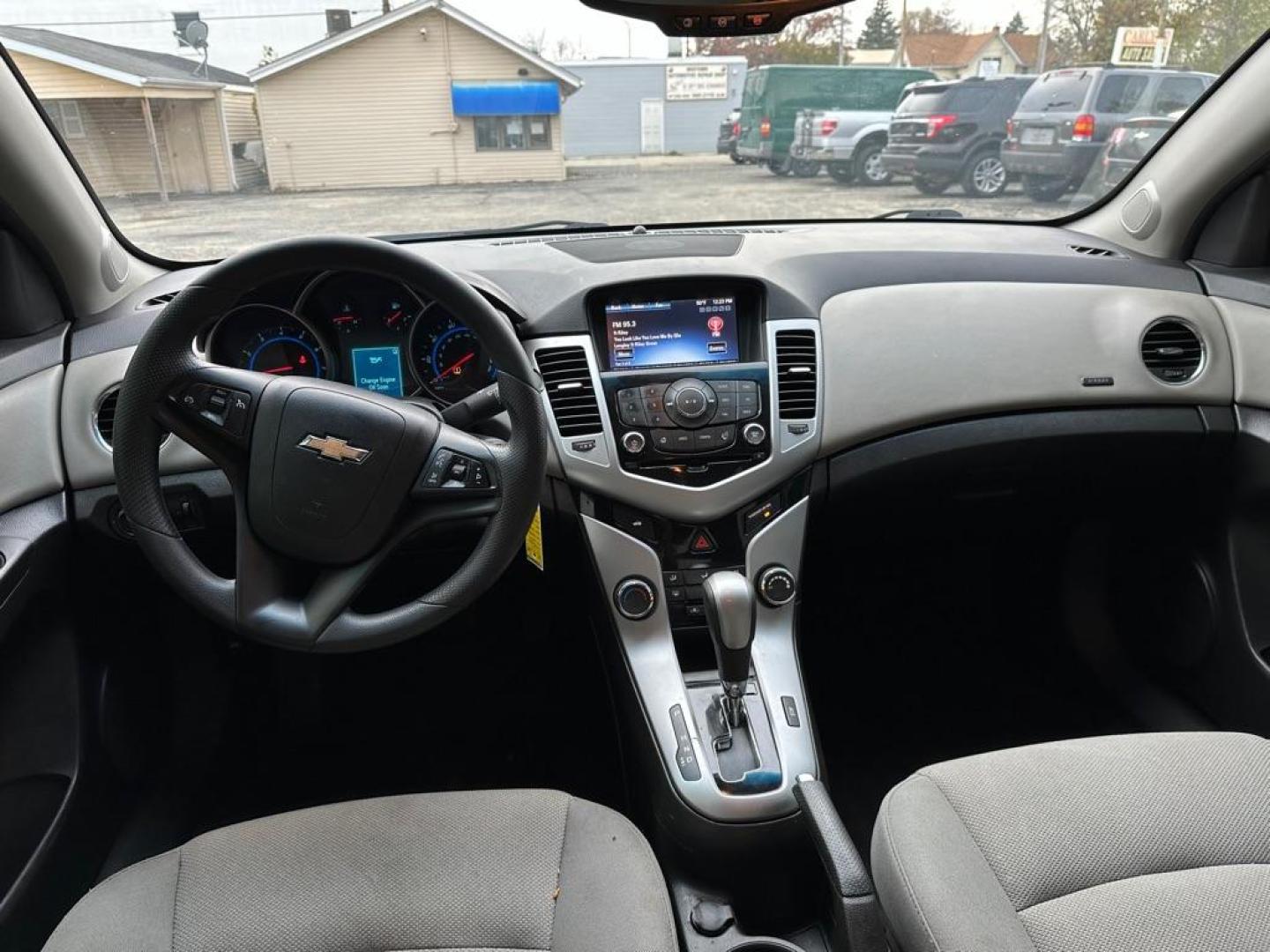 2015 BLACK CHEVROLET CRUZE LT (1G1PC5SBXF7) with an 1.4L engine, Automatic transmission, located at 1708 Broadway, Rockford, IL, 61104, (815) 397-5010, 42.252522, -89.069359 - Photo#9