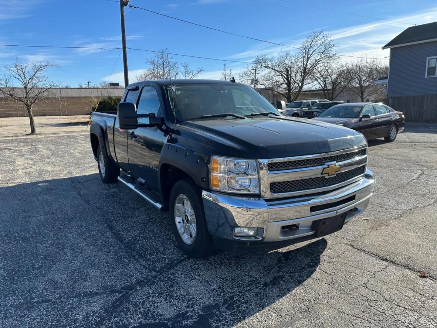 2012 BLACK CHEVROLET SILVERADO 1500 LT (1GCRKSE77CZ) with an 5.3L engine, Automatic transmission, located at 1708 Broadway, Rockford, IL, 61104, (815) 397-5010, 42.252522, -89.069359 - Photo#0