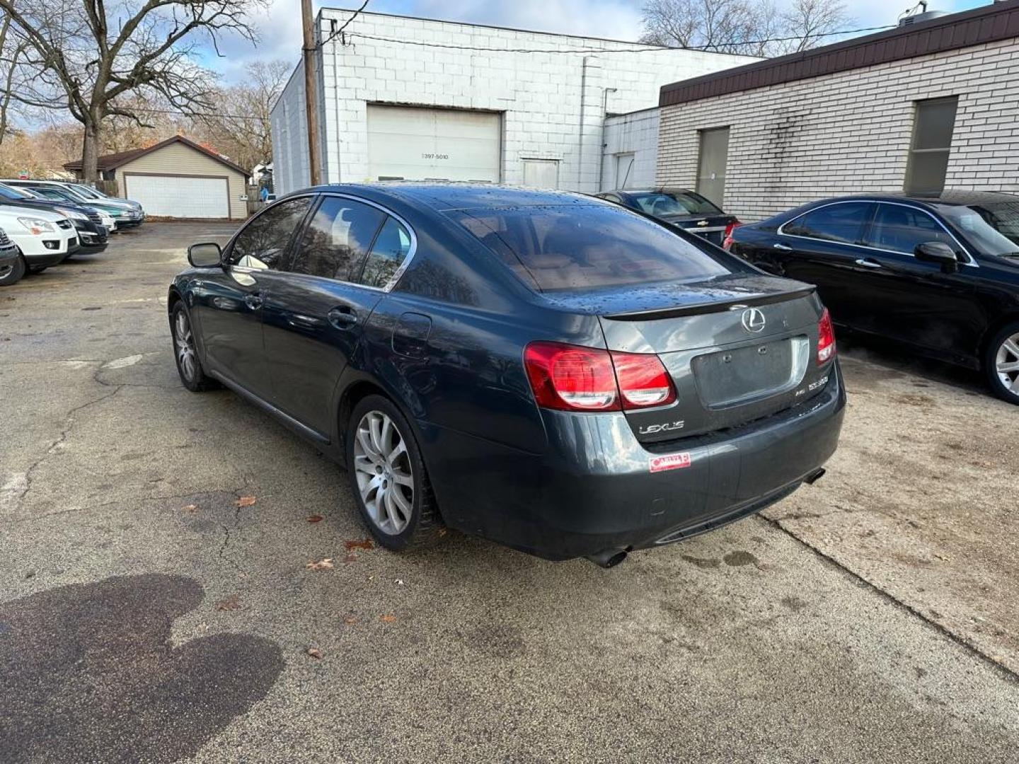 2006 GRAY LEXUS GS 300 (JTHCH96S460) with an 3.0L engine, Automatic transmission, located at 1708 Broadway, Rockford, IL, 61104, (815) 397-5010, 42.252522, -89.069359 - Photo#6