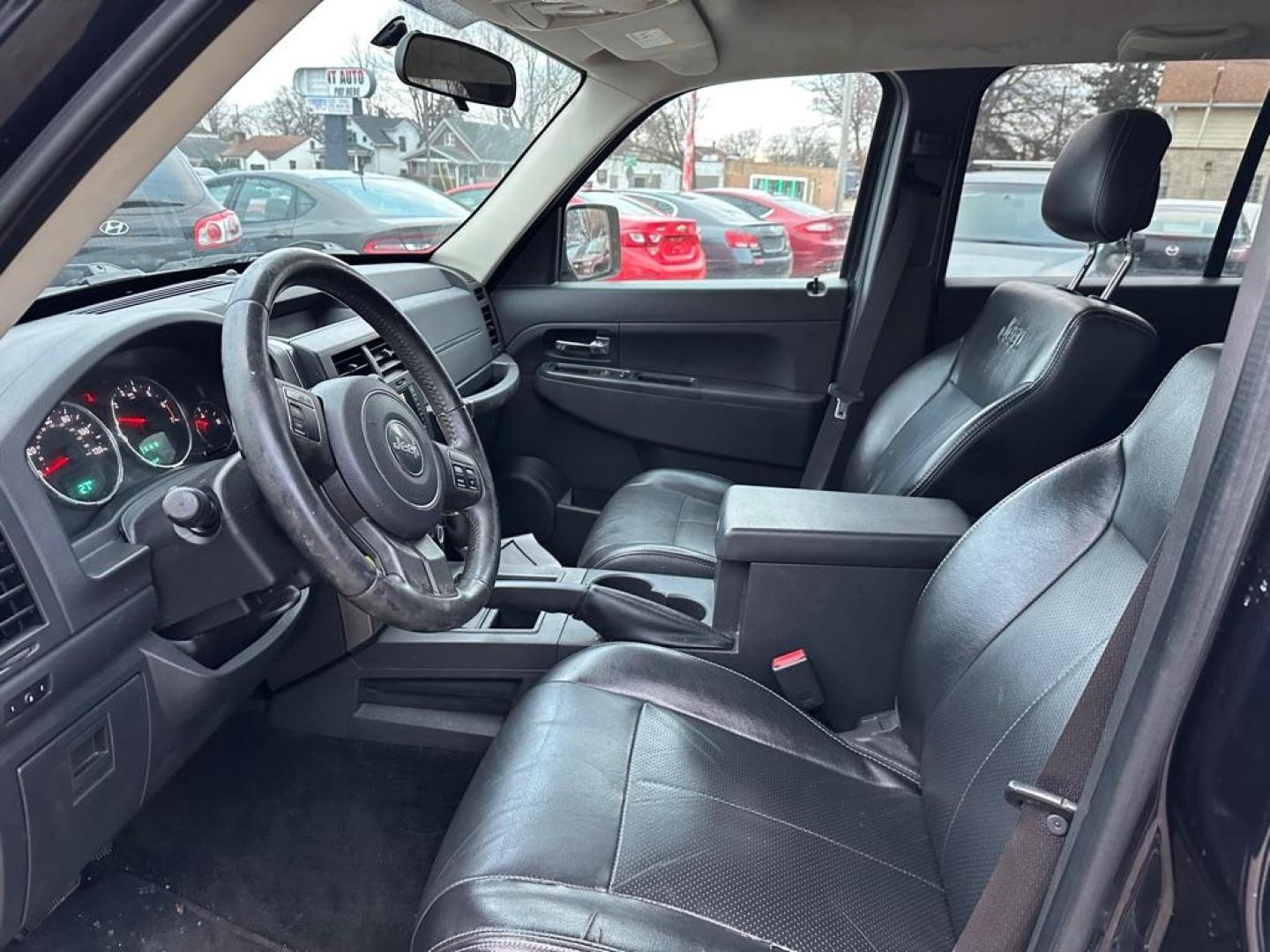 2011 BLACK JEEP LIBERTY SPORT (1J4PN2GK1BW) with an 3.7L engine, Automatic transmission, located at 1708 Broadway, Rockford, IL, 61104, (815) 397-5010, 42.252522, -89.069359 - Photo#7