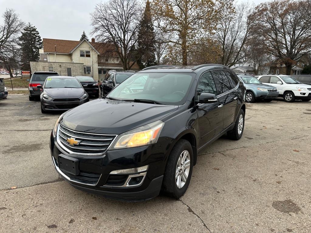 photo of 2013 CHEVROLET TRAVERSE LT