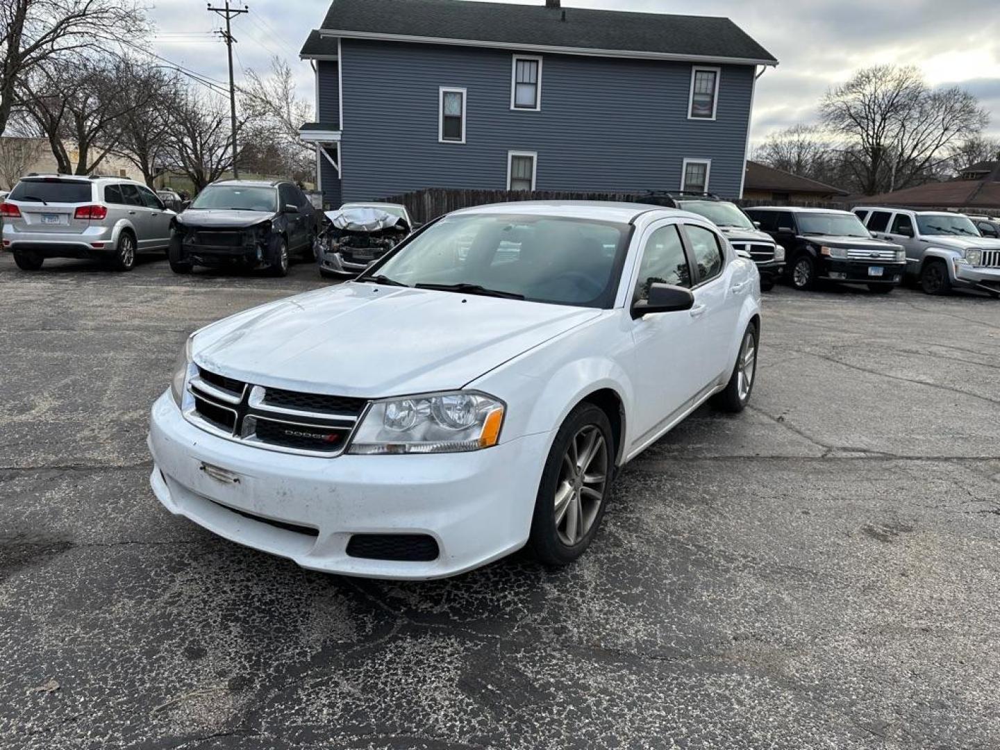 2013 WHITE DODGE AVENGER SE (1C3CDZAG0DN) with an 3.6L engine, Automatic transmission, located at 1708 Broadway, Rockford, IL, 61104, (815) 397-5010, 42.252522, -89.069359 - Photo#0