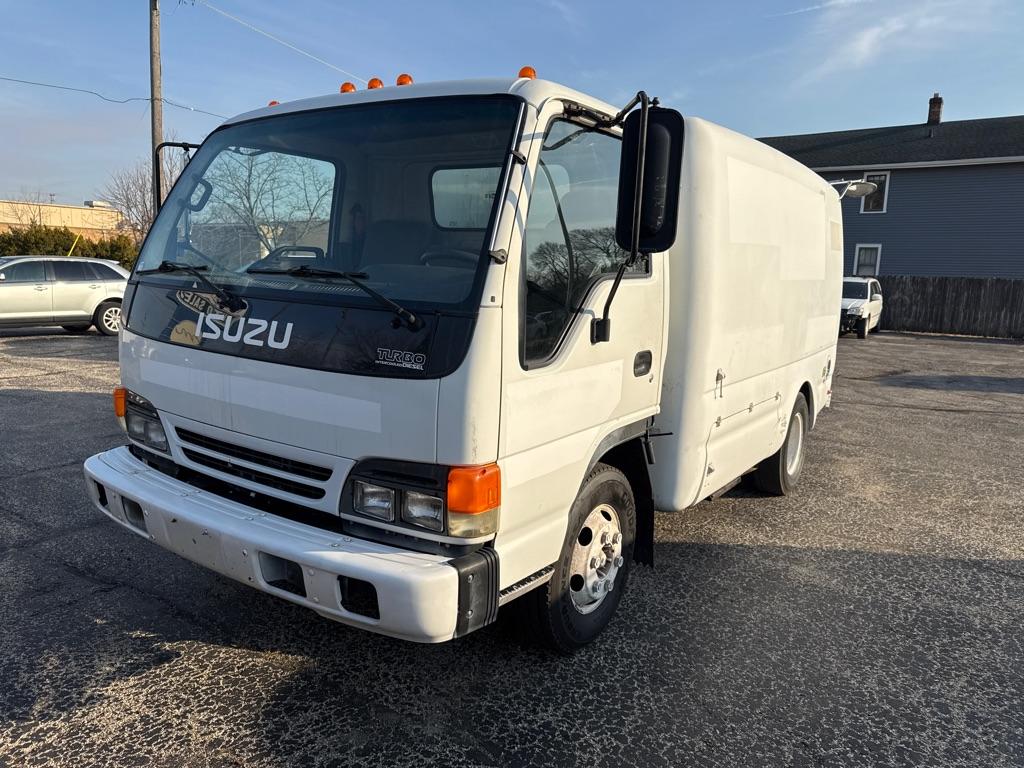 photo of 2003 ISUZU NPR 