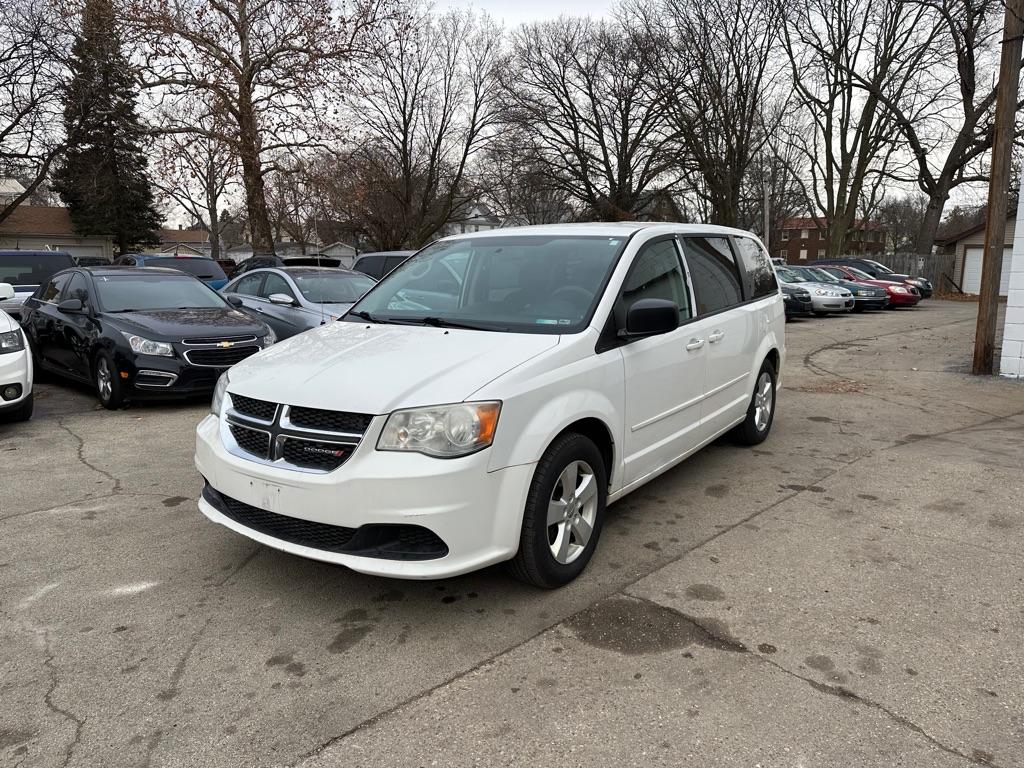 photo of 2013 DODGE GRAND CARAVAN SE