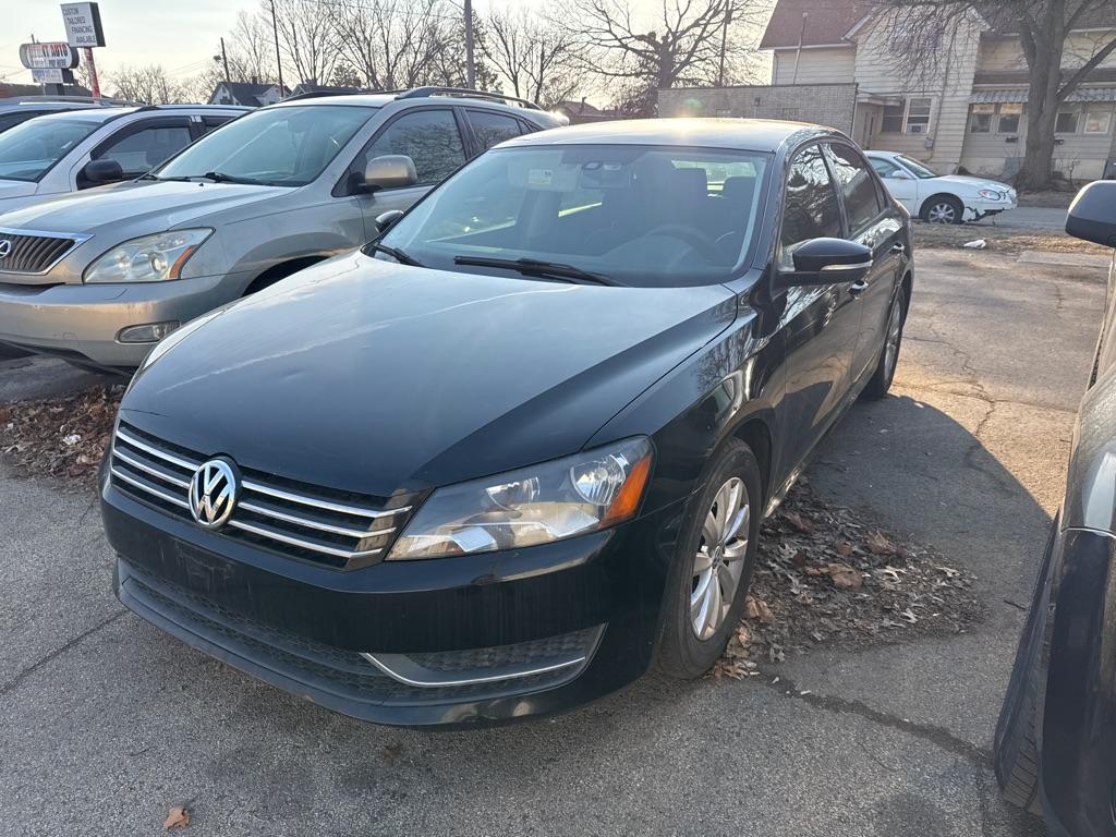 photo of 2013 VOLKSWAGEN PASSAT S