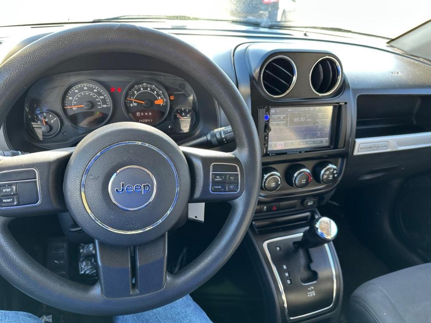 2016 BLUE JEEP COMPASS SPORT (1C4NJCBA6GD) with an 2.0L engine, Continuously Variable transmission, located at 1708 Broadway, Rockford, IL, 61104, (815) 397-5010, 42.252522, -89.069359 - Photo#9