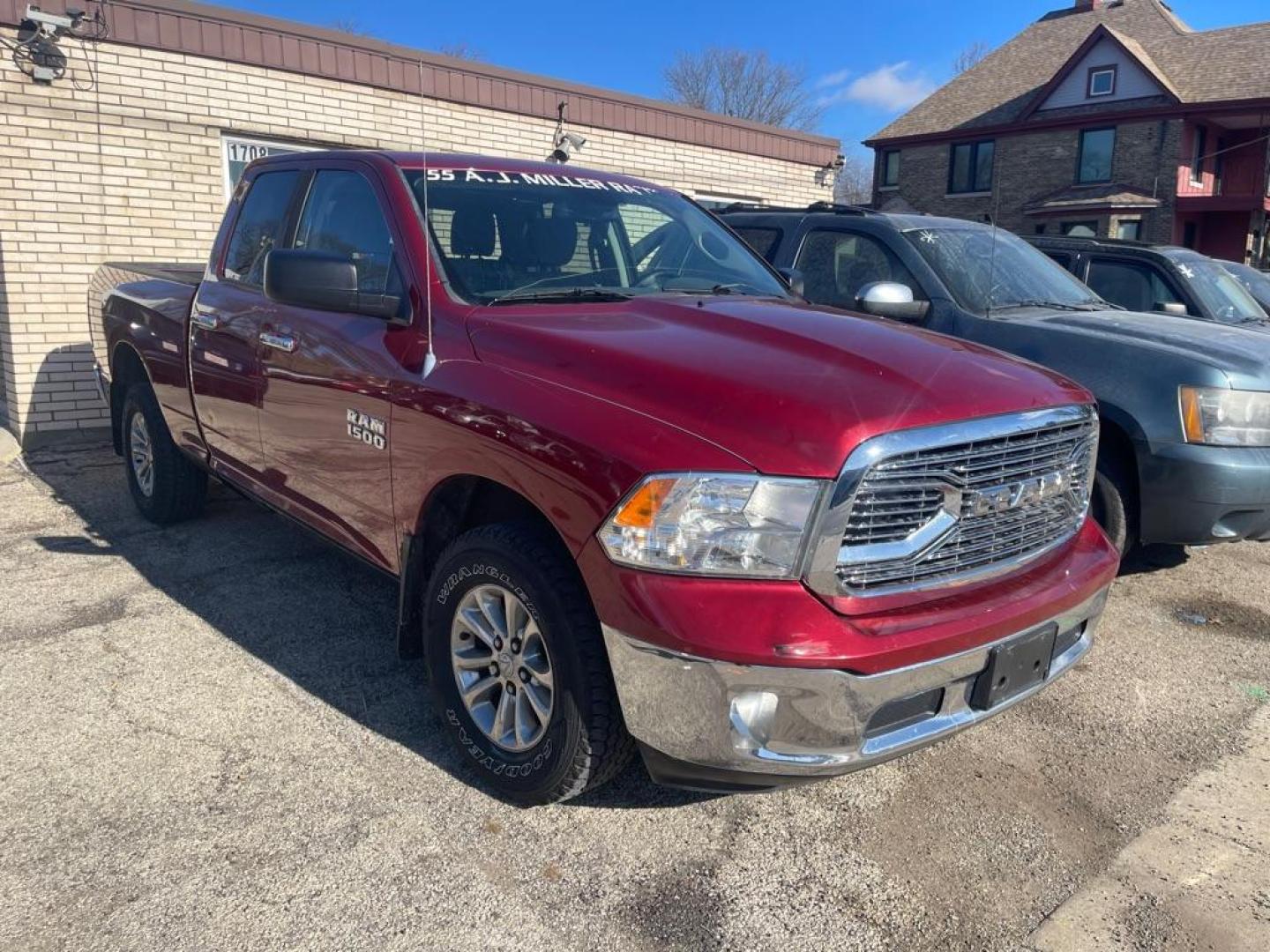 2013 RED RAM 1500 SLT (1C6RR7GG4DS) with an 3.6L engine, Automatic transmission, located at 1708 Broadway, Rockford, IL, 61104, (815) 397-5010, 42.252522, -89.069359 - Photo#1