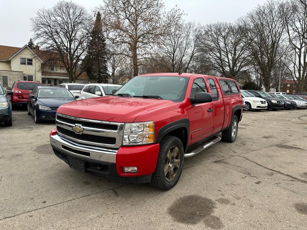 photo of 2009 CHEVROLET SILVERADO 1500 LT