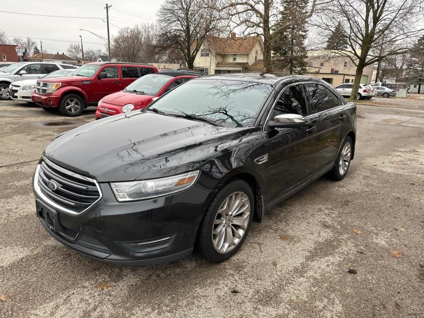 2013 BLACK FORD TAURUS LIMITED (1FAHP2F82DG) with an 3.5L engine, Automatic transmission, located at 1708 Broadway, Rockford, IL, 61104, (815) 397-5010, 42.252522, -89.069359 - Photo#0