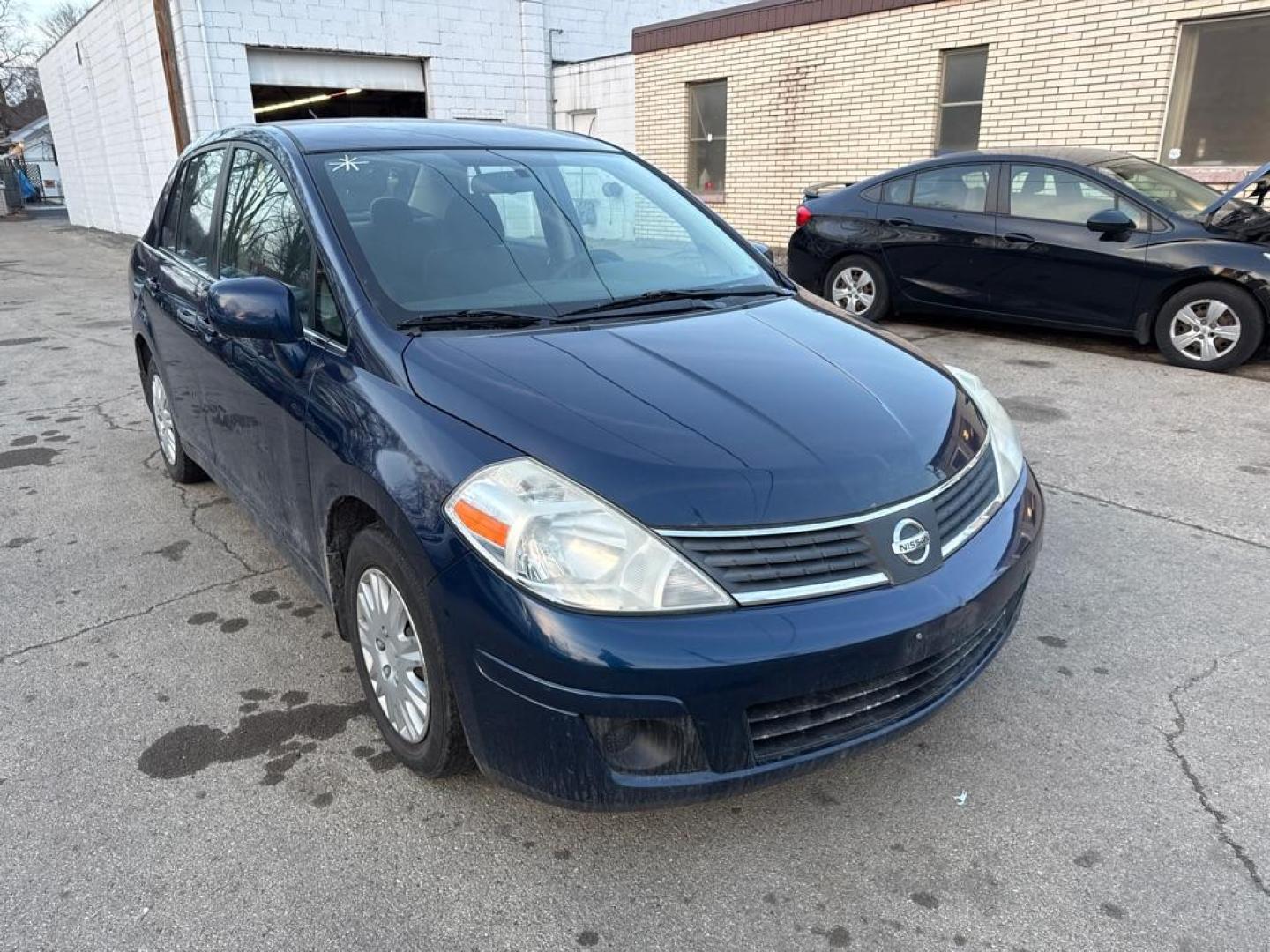 2008 BLUE NISSAN VERSA S (3N1BC11E08L) with an 1.8L engine, Continuously Variable transmission, located at 1708 Broadway, Rockford, IL, 61104, (815) 397-5010, 42.252522, -89.069359 - Photo#1