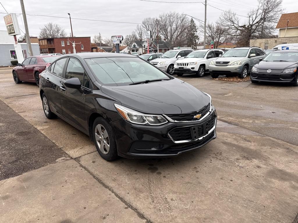 photo of 2017 CHEVROLET CRUZE LS